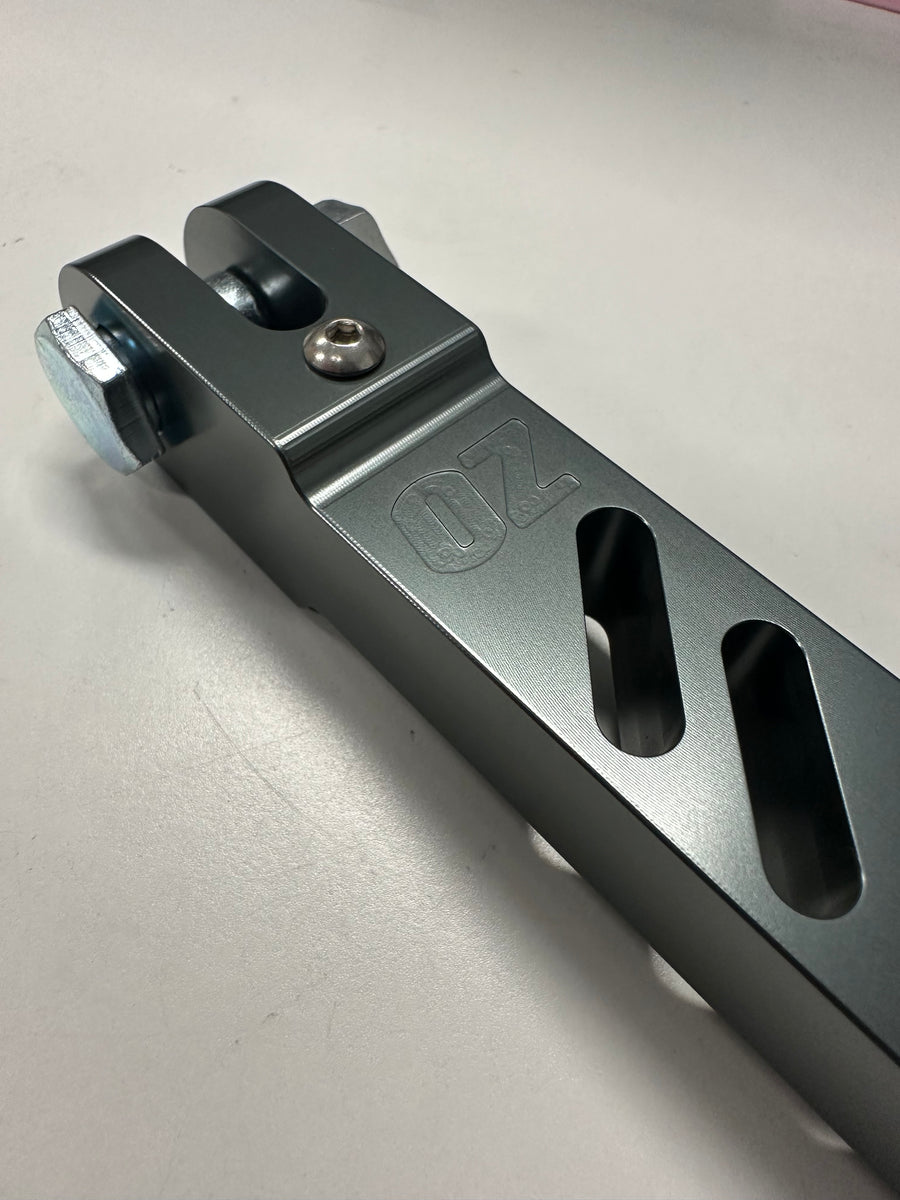 CRF110 EXTENDED KICKSTAND Ozminis Motorsport