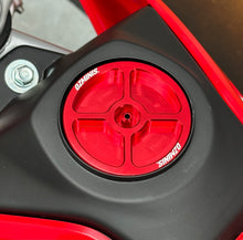 Load image into Gallery viewer, OZMINIS BILLET FUEL CAP - CRF110/CRF125