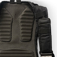 Load image into Gallery viewer, ALBEK HYDRATION PACK H2O HAUL THREE 1.5L BLADDER COVERT BLACK